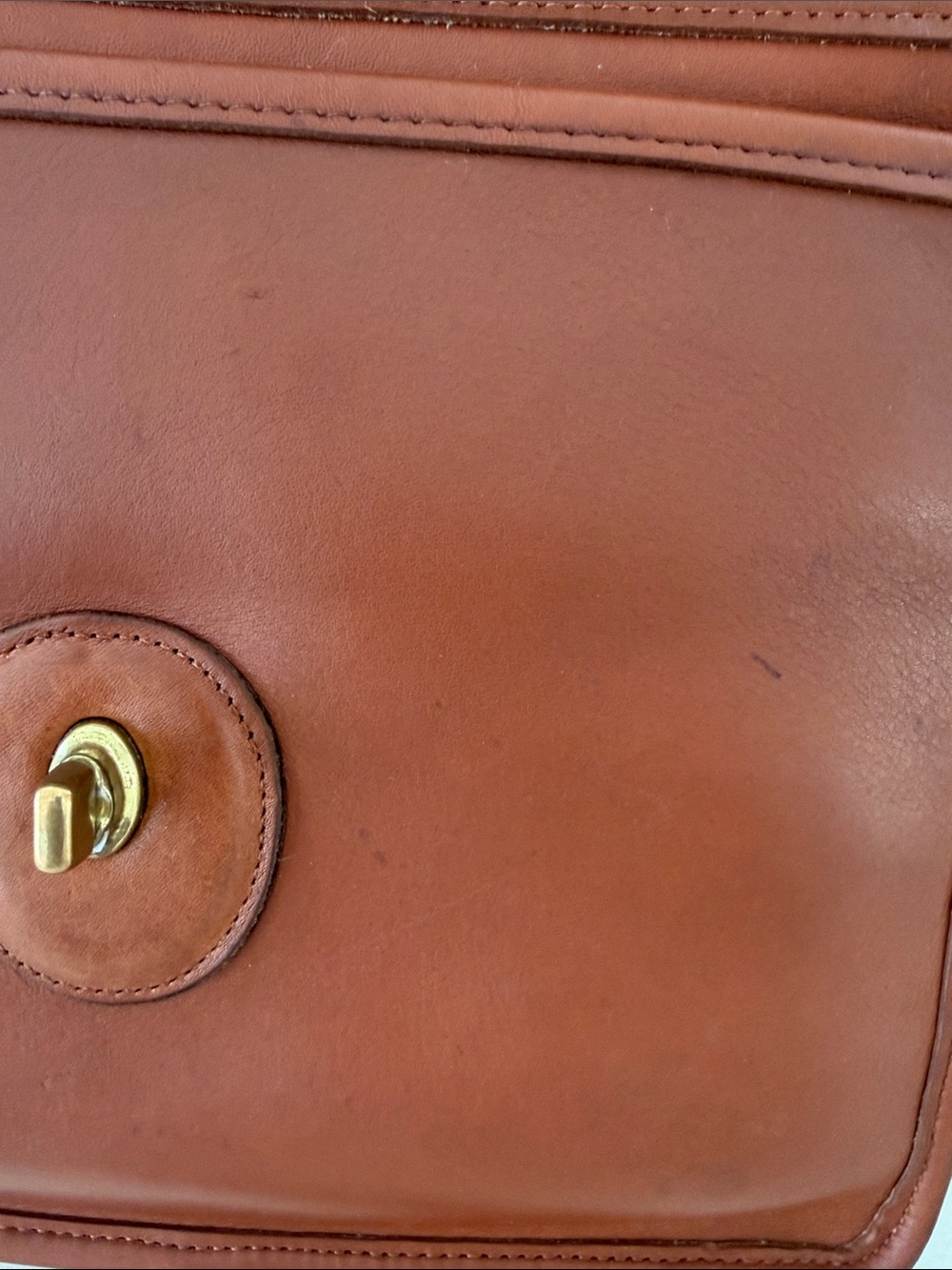 Coach vintage Willis Bag in British Tan from 1997, with dust bag. - Picture 9 of 15